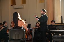 В Баку состоялся концерт феноменальной немецко-российской пианистки Кристины Миллер (ФОТО)