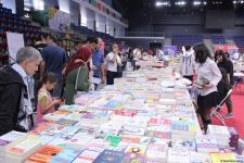 В Баку открылась  IV Национальная книжная выставка-продажа (ФОТО)