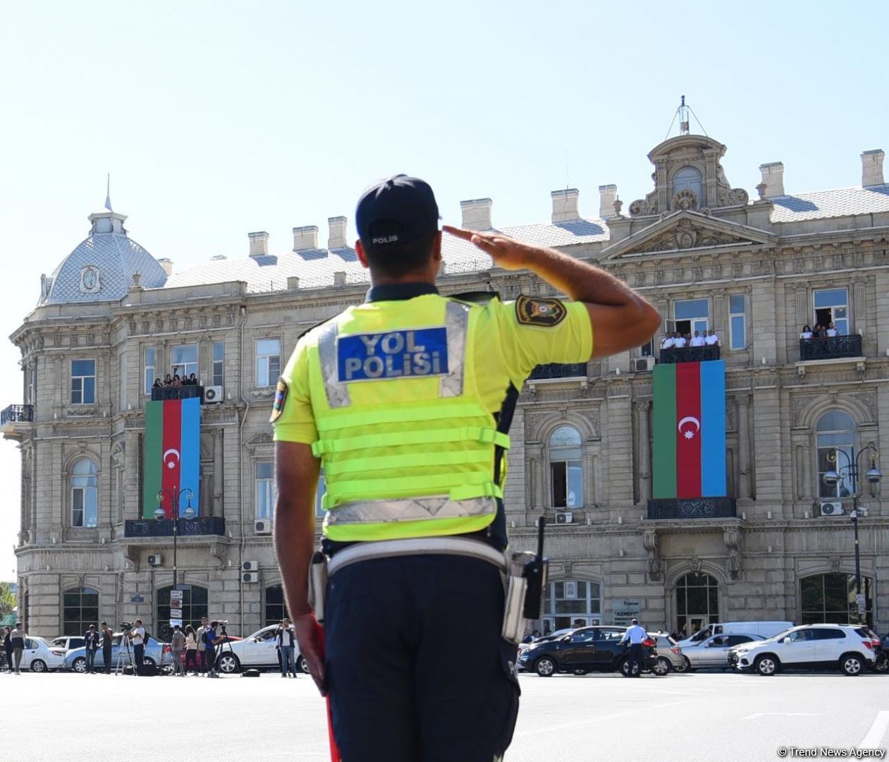 В Азербайджане минутой молчания почтили память шехидов Отечественной войны (ФОТО/ВИДЕО)