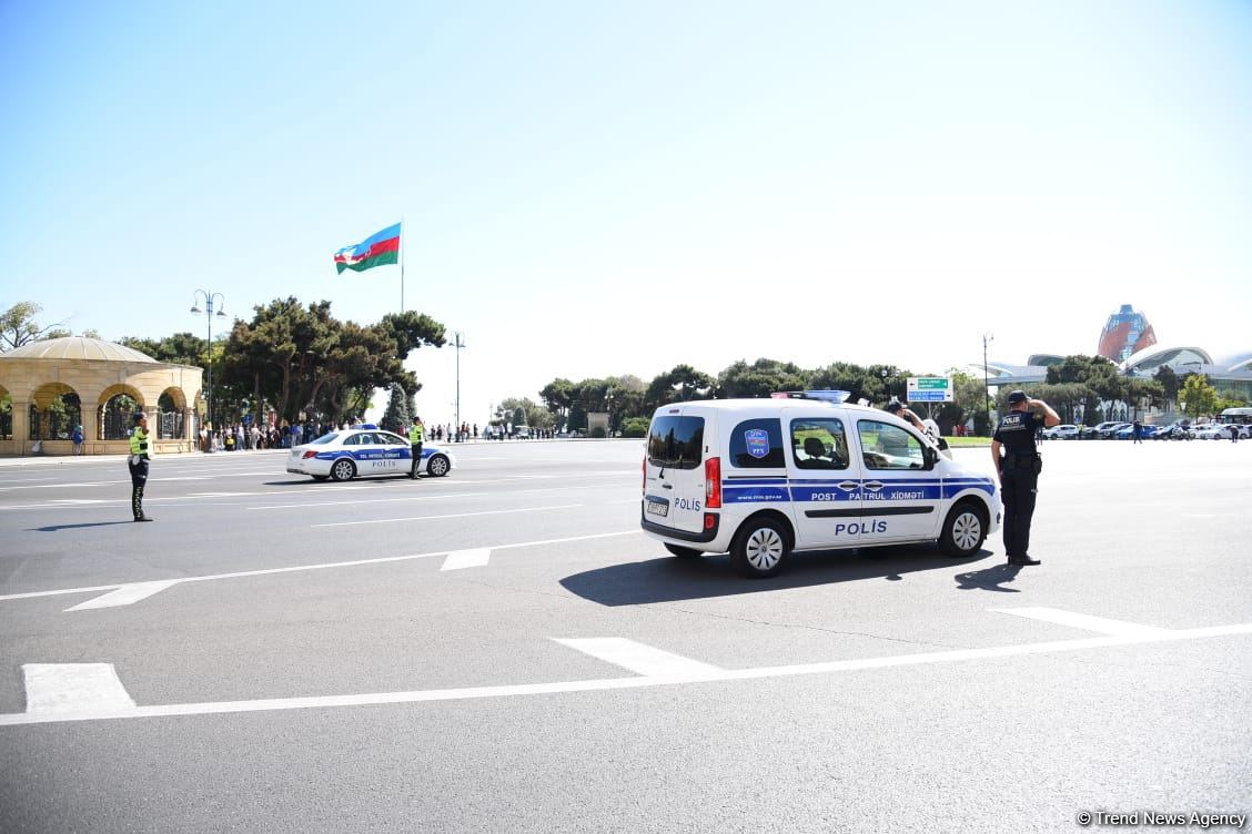 В Азербайджане минутой молчания почтили память шехидов Отечественной войны (ФОТО/ВИДЕО)