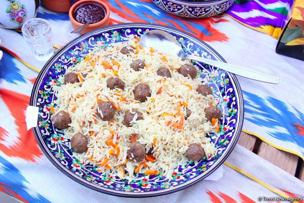 Неделя узбекской кухни в Азербайджане – аппетитные блюда, танцы и музыка (ВИДЕО, ФОТО)
