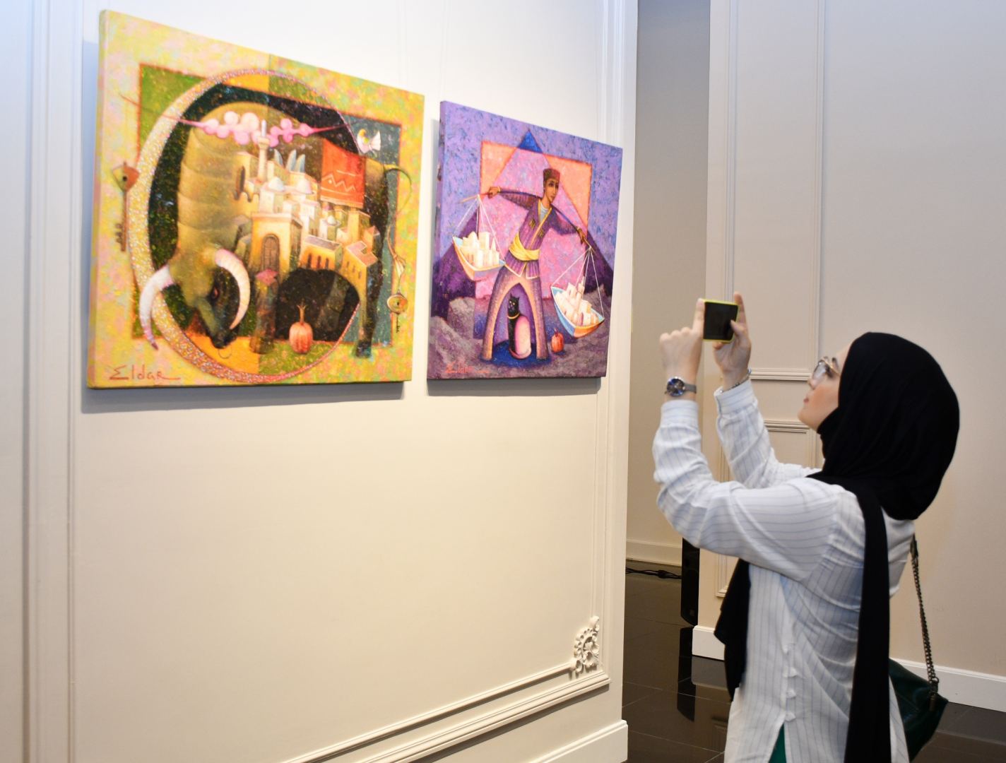 Мистические образы и мощная энергетика – выставка работ Эльдара Бабазаде в Баку (ФОТО)