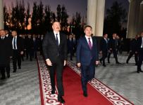 Президент Ильхам Алиев и Президент Садыр Жапаров приняли участие в открытии Парка кыргызско-азербайджанской дружбы в Бишкеке (ФОТО/ВИДЕО)