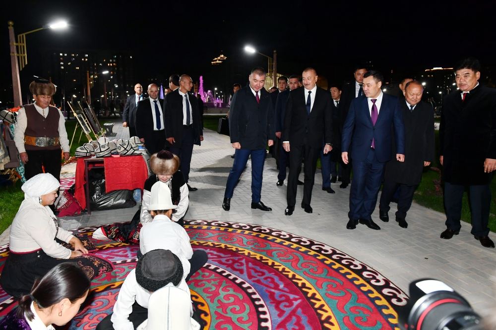 Президент Ильхам Алиев и Президент Садыр Жапаров приняли участие в открытии Парка кыргызско-азербайджанской дружбы в Бишкеке (ФОТО/ВИДЕО)