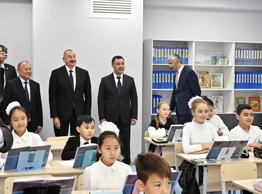 Президент Ильхам Алиев принял участие в открытии Учебно-воспитательного комплекса школы-гимназии имени Гейдара Алиева в Бишкеке (ФОТО/ВИДЕО)