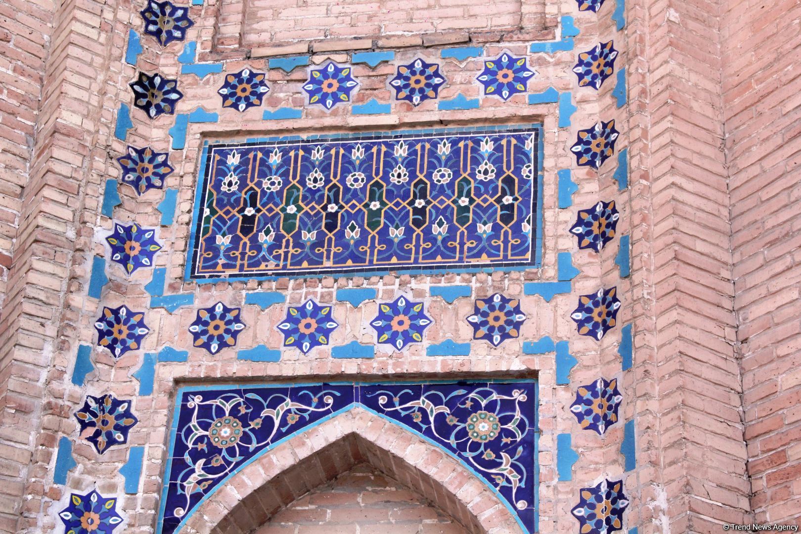 Путешествие в Самарканд – легенды о любви Амира Тимура и Биби-ханым, или Азербайджанское зодчество  (ВИДЕО, ФОТО, часть 2)