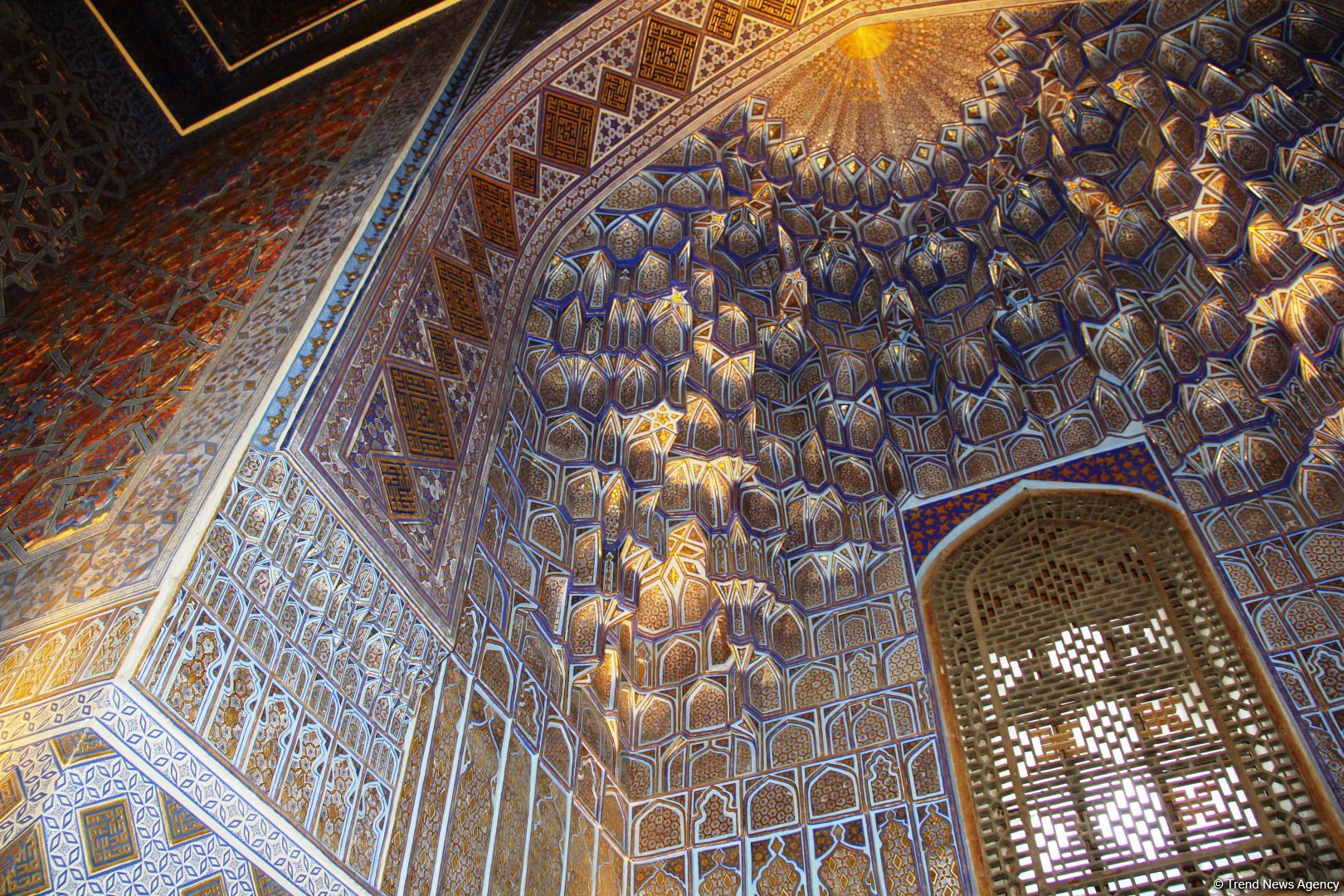 Путешествие в Самарканд – легенды о любви Амира Тимура и Биби-ханым, или Азербайджанское зодчество  (ВИДЕО, ФОТО, часть 2)