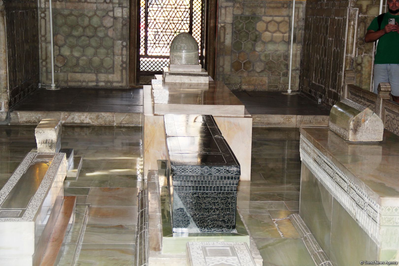 Путешествие в Самарканд – легенды о любви Амира Тимура и Биби-ханым, или Азербайджанское зодчество  (ВИДЕО, ФОТО, часть 2)