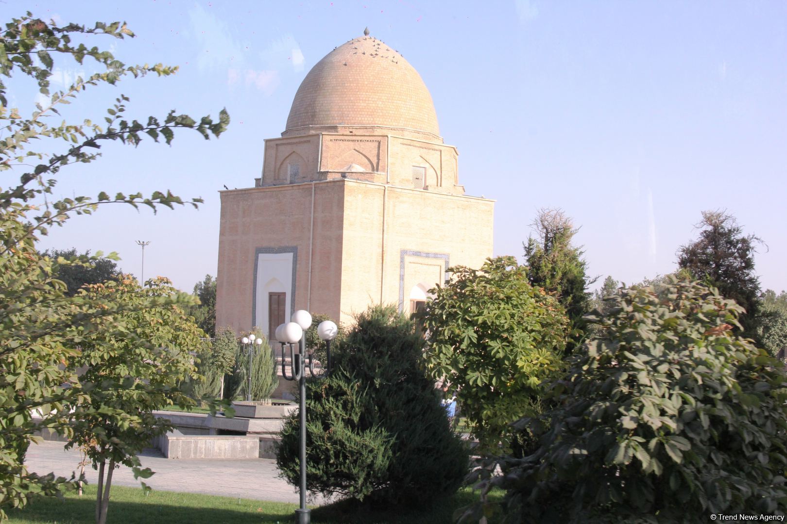 Путешествие в Самарканд – легенды о любви Амира Тимура и Биби-ханым, или Азербайджанское зодчество  (ВИДЕО, ФОТО, часть 2)