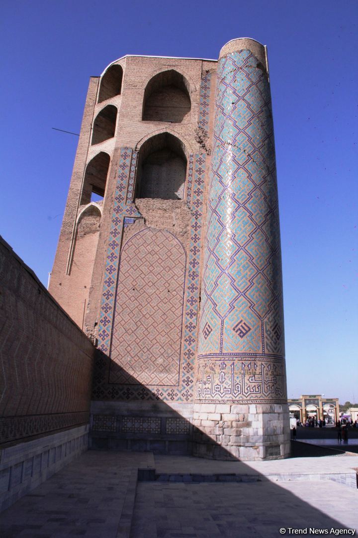 Путешествие в Самарканд – легенды о любви Амира Тимура и Биби-ханым, или Азербайджанское зодчество  (ВИДЕО, ФОТО, часть 2)
