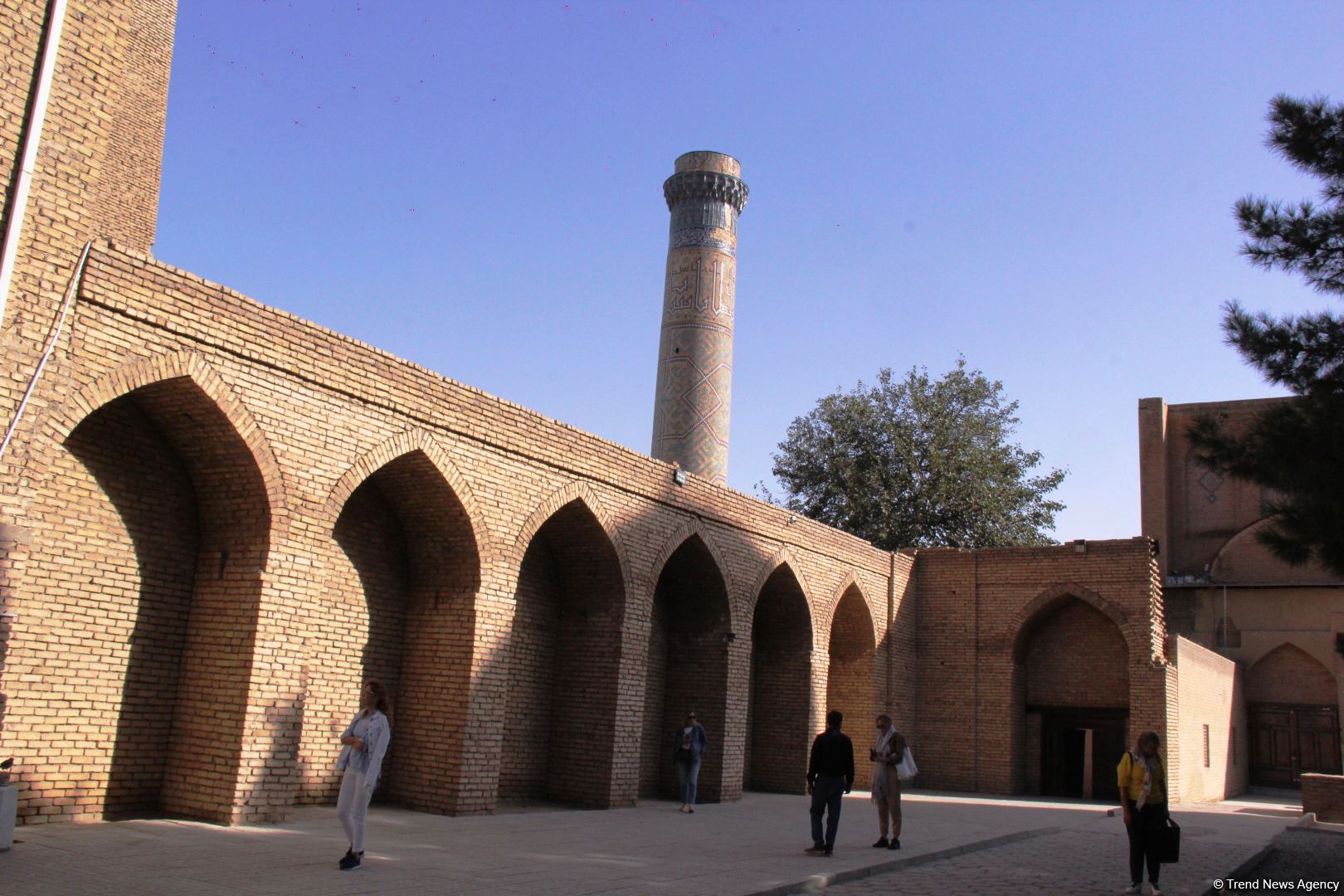 Путешествие в Самарканд – легенды о любви Амира Тимура и Биби-ханым, или Азербайджанское зодчество  (ВИДЕО, ФОТО, часть 2)