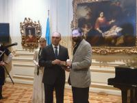 В Баку прошла церемония вручения государственных наград деятелям культуры (ФОТО)