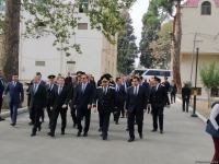 Иностранные дипломаты почтили память погибших при ракетных обстрелах Арменией Гянджи (ФОТО)