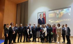 Старое радио в Шеки. Кудесник-портной, который 70 лет жизни посвятил любимой профессии (ФОТО)