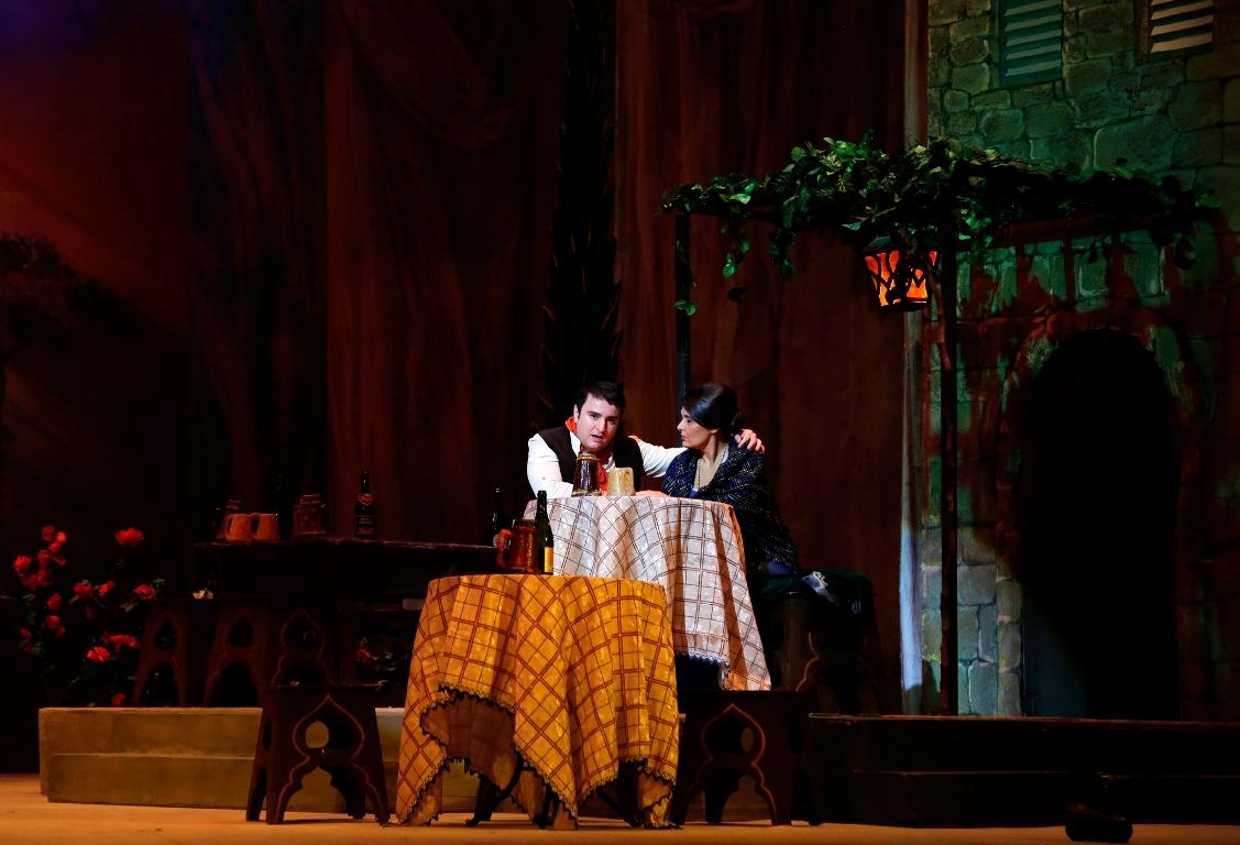 Любовь, ревность и месть - "Сельская честь" в Баку (ФОТО/ВИДЕО)