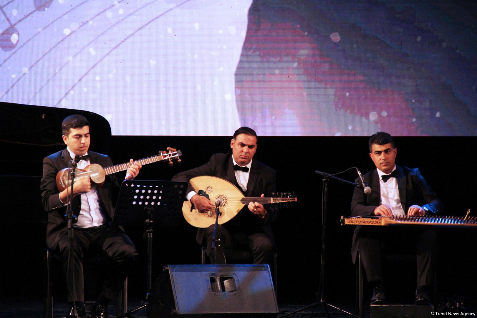 Айбениз Гашимова провела концерт, посвященный 100-летию своей наставницы, легендарной Шовкет Алекперовой (ФОТО)