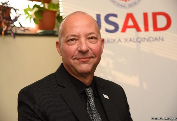 USAID и AmCham представят бизнес-повестку для женщин в Азербайджане - Майкл Нербасс