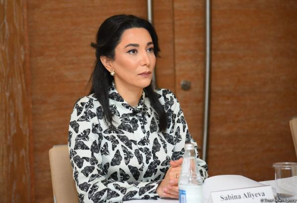 Омбудсмен Азербайджана предложила ввести налоговые льготы для женщин-предпринимателей