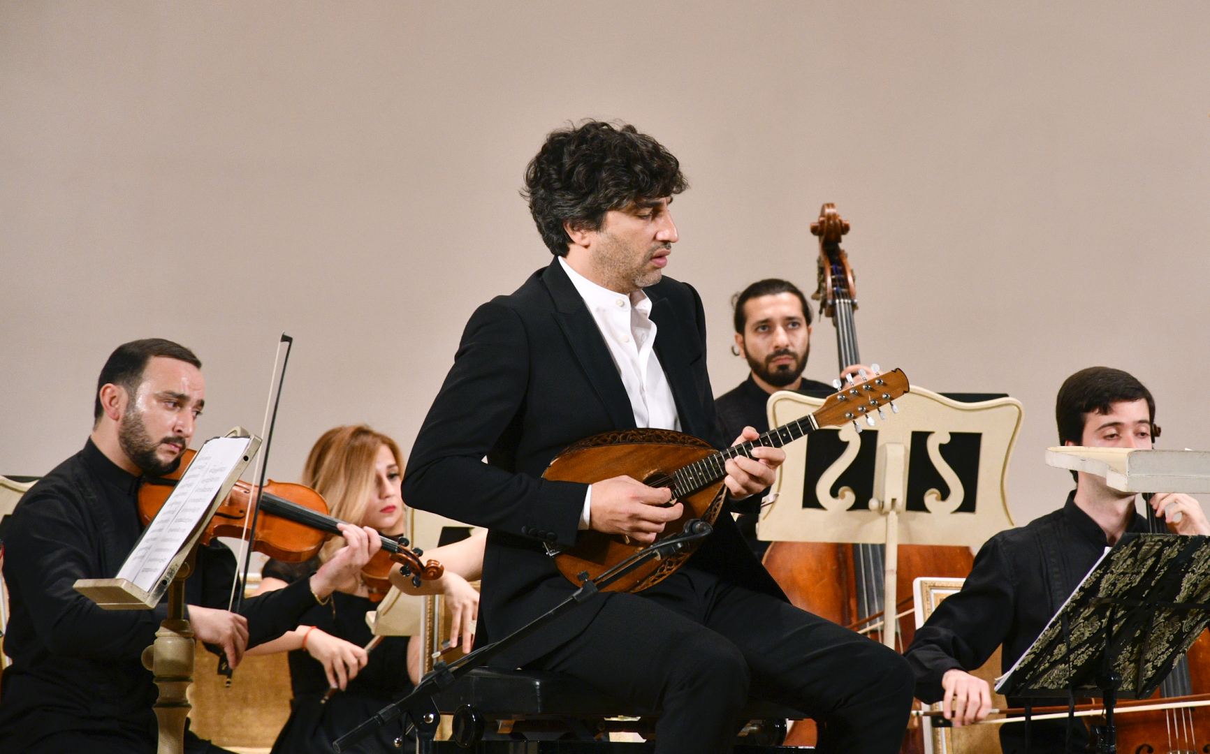 Впервые в Баку выступил известный израильский виртуоз Ави Авиталь (ВИДЕО, ФОТО)