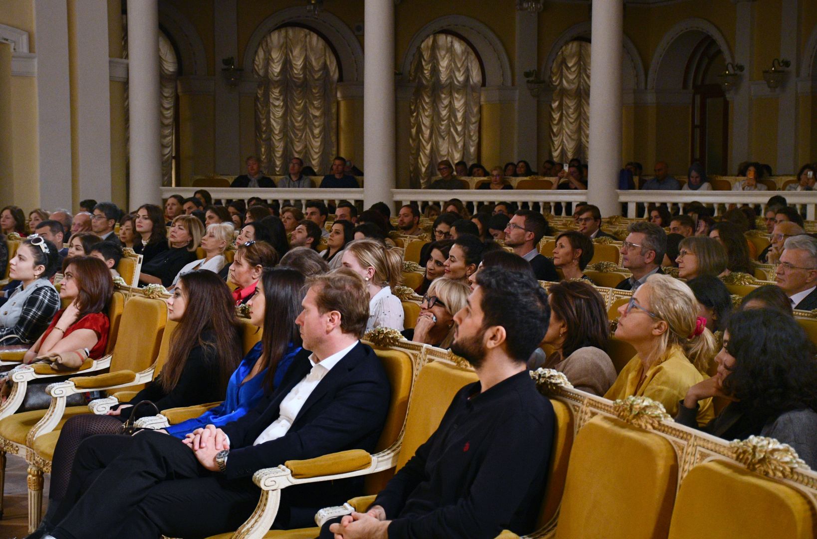 Впервые в Баку выступил известный израильский виртуоз Ави Авиталь (ВИДЕО, ФОТО)