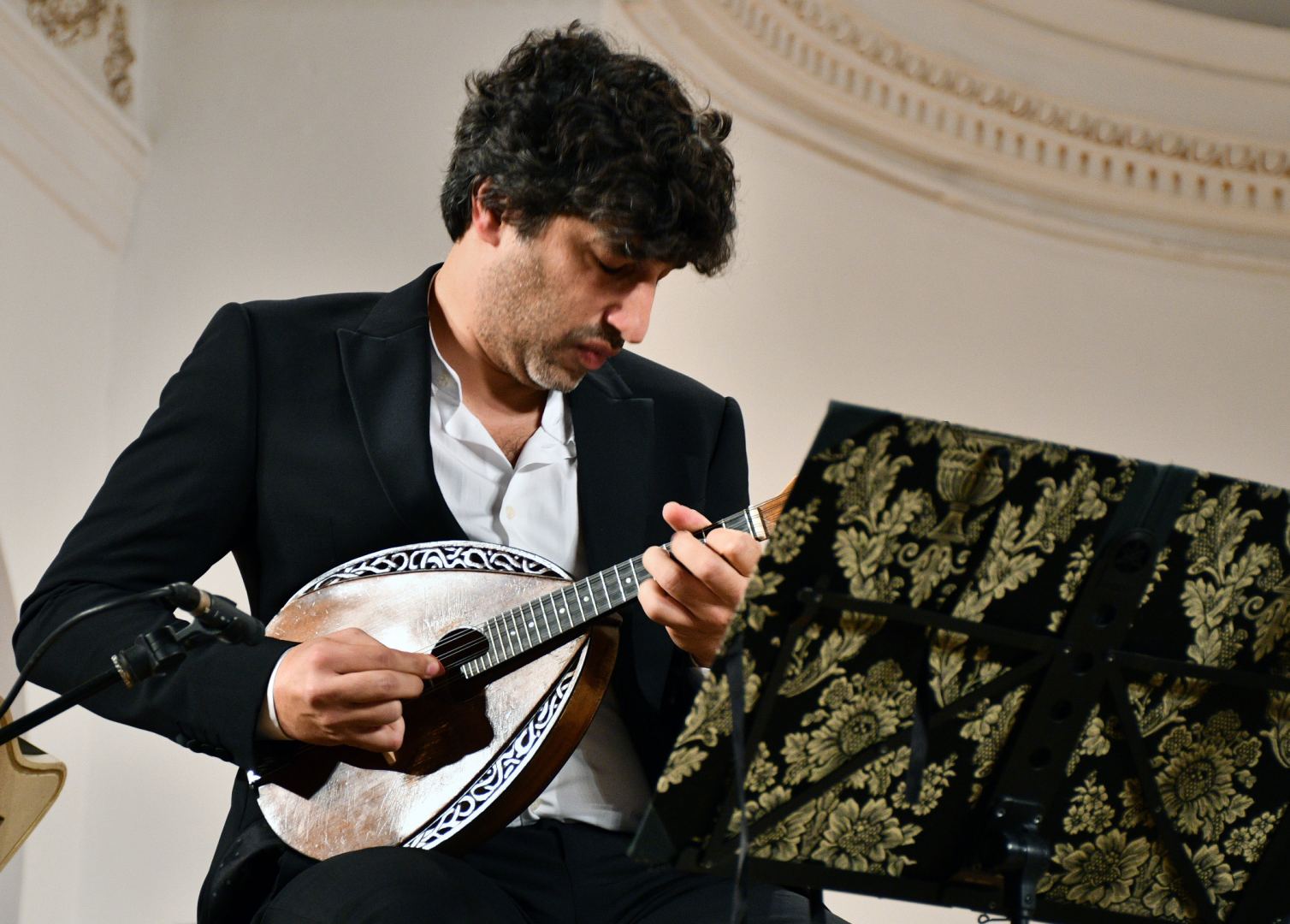 Впервые в Баку выступил известный израильский виртуоз Ави Авиталь (ВИДЕО, ФОТО)