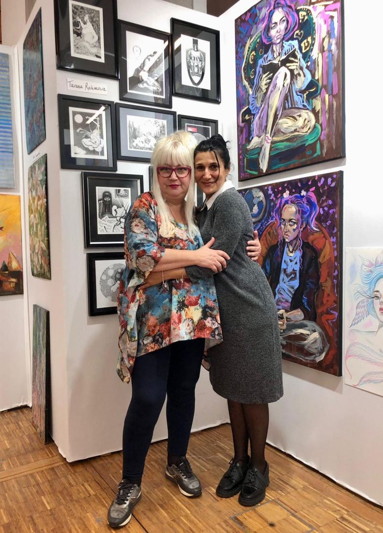 Нигяр Нариманбекова представила работы азербайджанских художников в Carrousel du Louvre в  Париже (ФОТО)