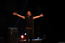 Турецкая звезда Кырач отметил два юбилея в Баку. Кульминацией стала песня Рашида Бейбутова  (ВИДЕО, ФОТО)