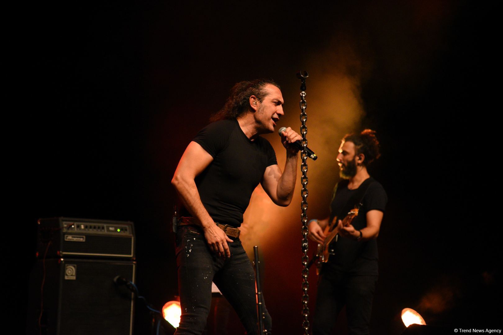 Турецкая звезда Кырач отметил два юбилея в Баку. Кульминацией стала песня Рашида Бейбутова  (ВИДЕО, ФОТО)