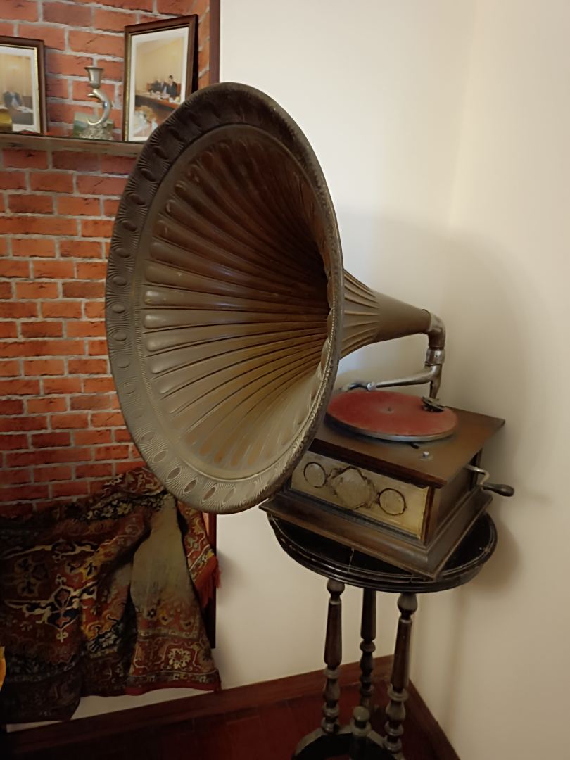 Проект АМИ Trend "Я родился в Шуше". За голову Фирудина Шушинского армяне назначили 6 млн: воспоминания сына  (ФОТО)