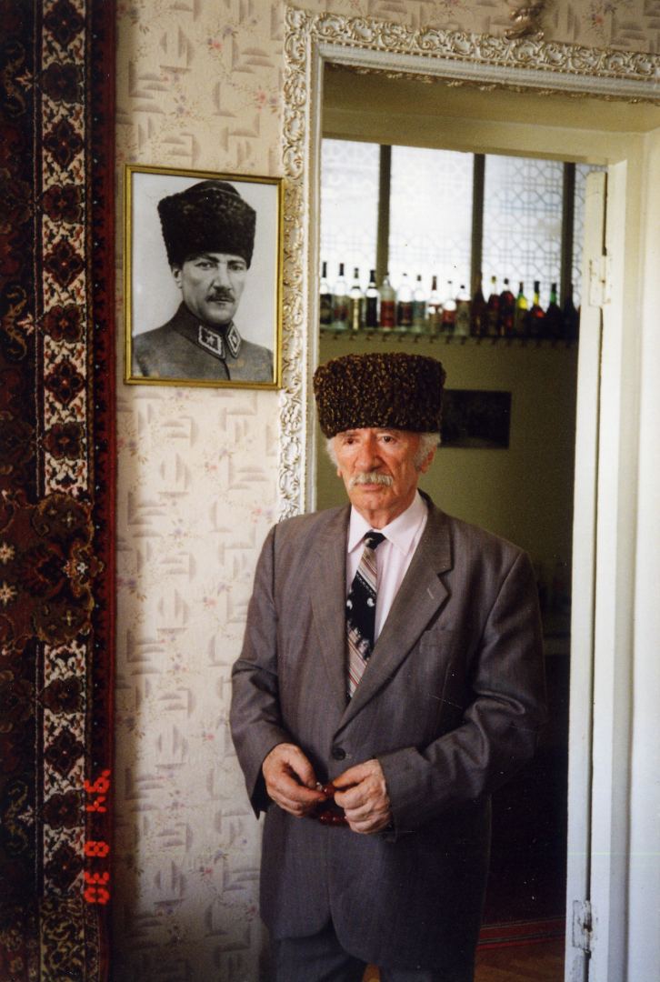 Проект АМИ Trend "Я родился в Шуше". За голову Фирудина Шушинского армяне назначили 6 млн: воспоминания сына  (ФОТО)