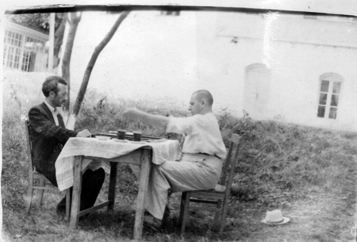 Проект АМИ Trend "Я родился в Шуше". За голову Фирудина Шушинского армяне назначили 6 млн: воспоминания сына  (ФОТО)