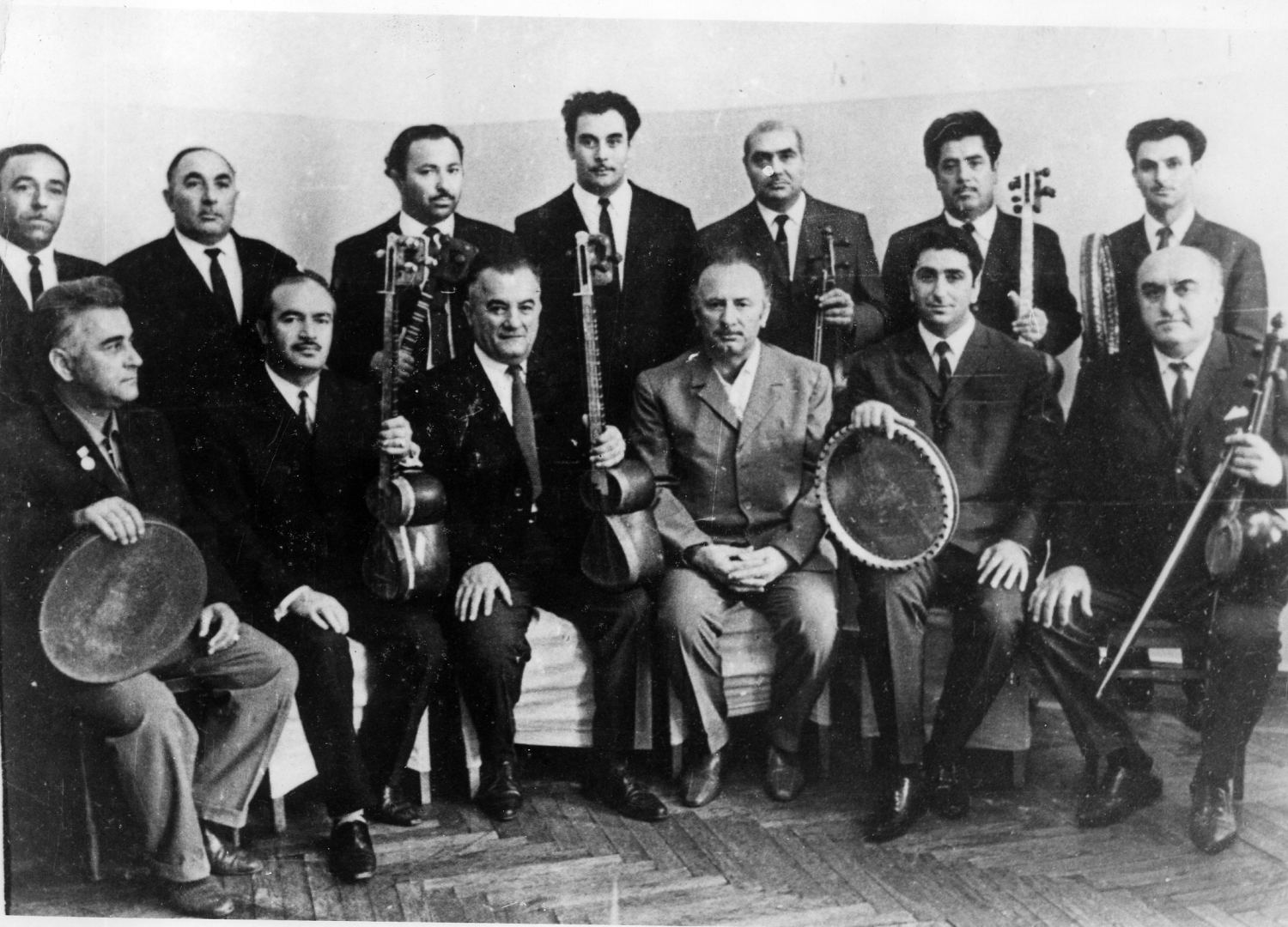 Проект АМИ Trend "Я родился в Шуше". За голову Фирудина Шушинского армяне назначили 6 млн: воспоминания сына  (ФОТО)