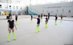 В Национальной арене гимнастики в Баку проходят учебно-тренировочные сборы спортсменок из Мингячевира (ФОТО)