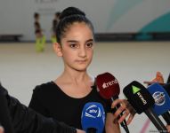 В Национальной арене гимнастики в Баку проходят учебно-тренировочные сборы спортсменок из Мингячевира (ФОТО)