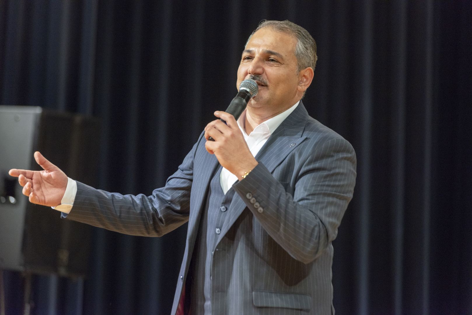 В Баку прошел вечер шансона, мейханы и юмора - юбилей  Садыха Мустафаева (ВИДЕО, ФОТО)