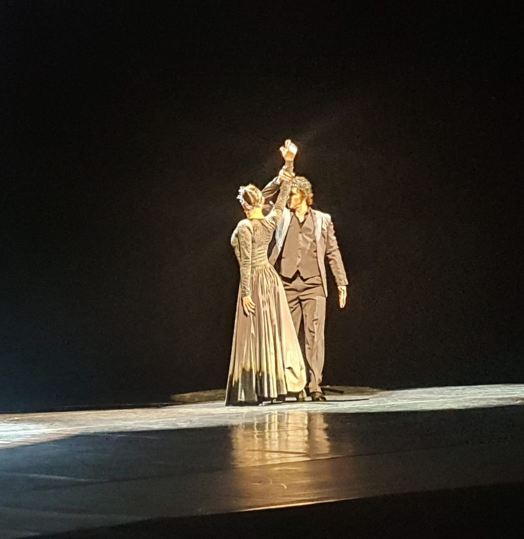 Легендарный балет Игоря Моисеева представил в Баку азербайджанский танец "Чобаны" (ФОТО)