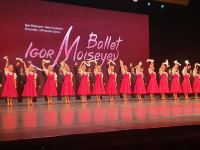 Легендарный балет Игоря Моисеева представил в Баку азербайджанский танец "Чобаны" (ФОТО)