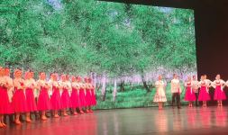 Легендарный балет Игоря Моисеева представил в Баку азербайджанский танец "Чобаны" (ФОТО)