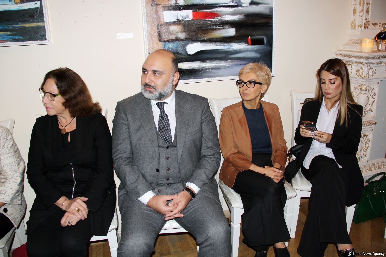 Премьера в Баку! Немного лучика солнца, немного дыхания ветра и еще немного любви (ФОТО)