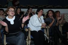 В бой идут одни "старики" - потрясающий концерт легендарной Yellow Jackets в Баку, или Сюрприз с балабаном (ВИДЕО, ФОТО)