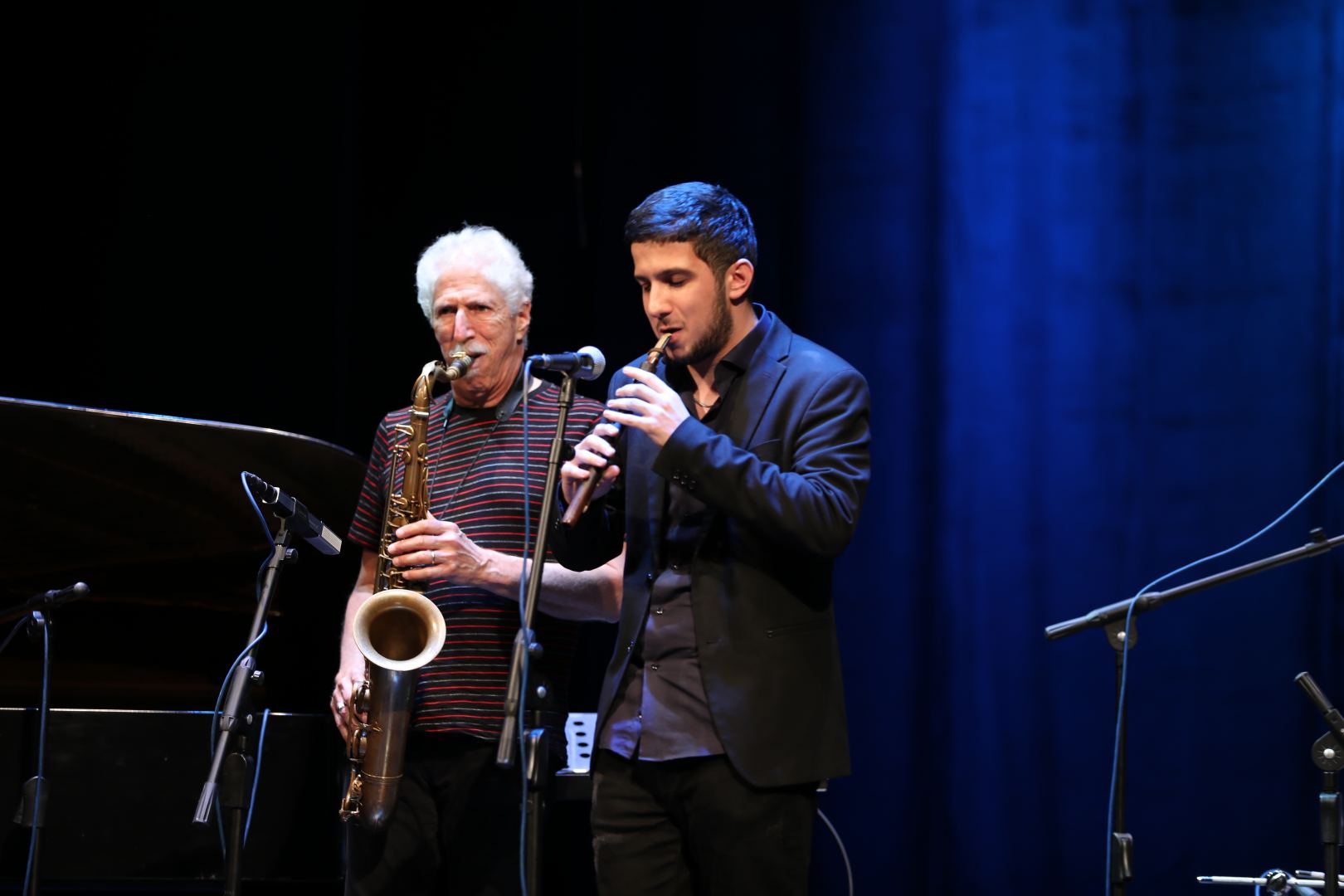 В бой идут одни "старики" - потрясающий концерт легендарной Yellow Jackets в Баку, или Сюрприз с балабаном (ВИДЕО, ФОТО)