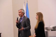 Ты во мне поешь, Азербайджан! Концерт узбекского певца Хурсанда Шерова – когда на помощь приходят друзья  (ВИДЕО, ФОТО)