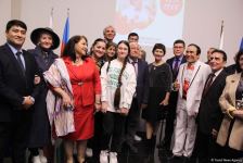 Ты во мне поешь, Азербайджан! Концерт узбекского певца Хурсанда Шерова – когда на помощь приходят друзья  (ВИДЕО, ФОТО)