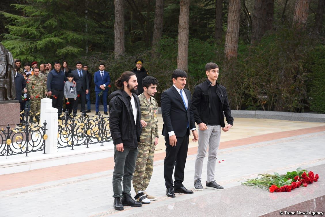 В Баку проходит автопробег “Победа” (ФОТО)