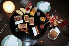 В Four Seasons Baku состоялось торжественное открытие бутика "Азерхалча" – красочные Карабахские скакуны и потрясающие ковры (ФОТО)