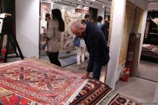 В Four Seasons Baku состоялось торжественное открытие бутика "Азерхалча" – красочные Карабахские скакуны и потрясающие ковры (ФОТО)