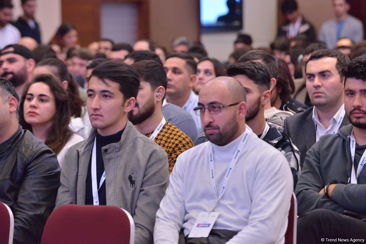 Открытие ИТ-Академии поспособствует ускорению перехода к «цифровой» экономике - агентство Азербайджана (ФОТО)