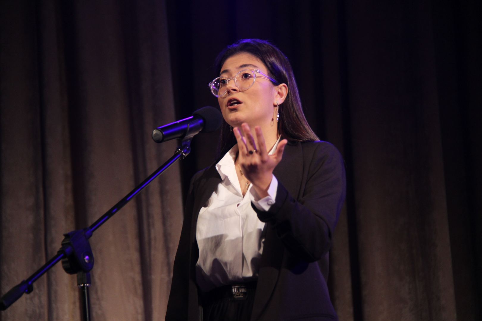 "Zəfər Sədası" – в Баку прошел конкурc художественного чтения, посвященный Победе в 44-дневной Отечественной войне (ФОТО)