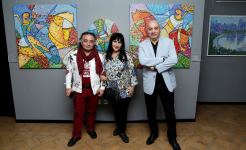 "Человек-праздник" Мир Азер Абдуллаев – лечебные свойства оптимизма и позитива экспозиции в Баку (ФОТО)