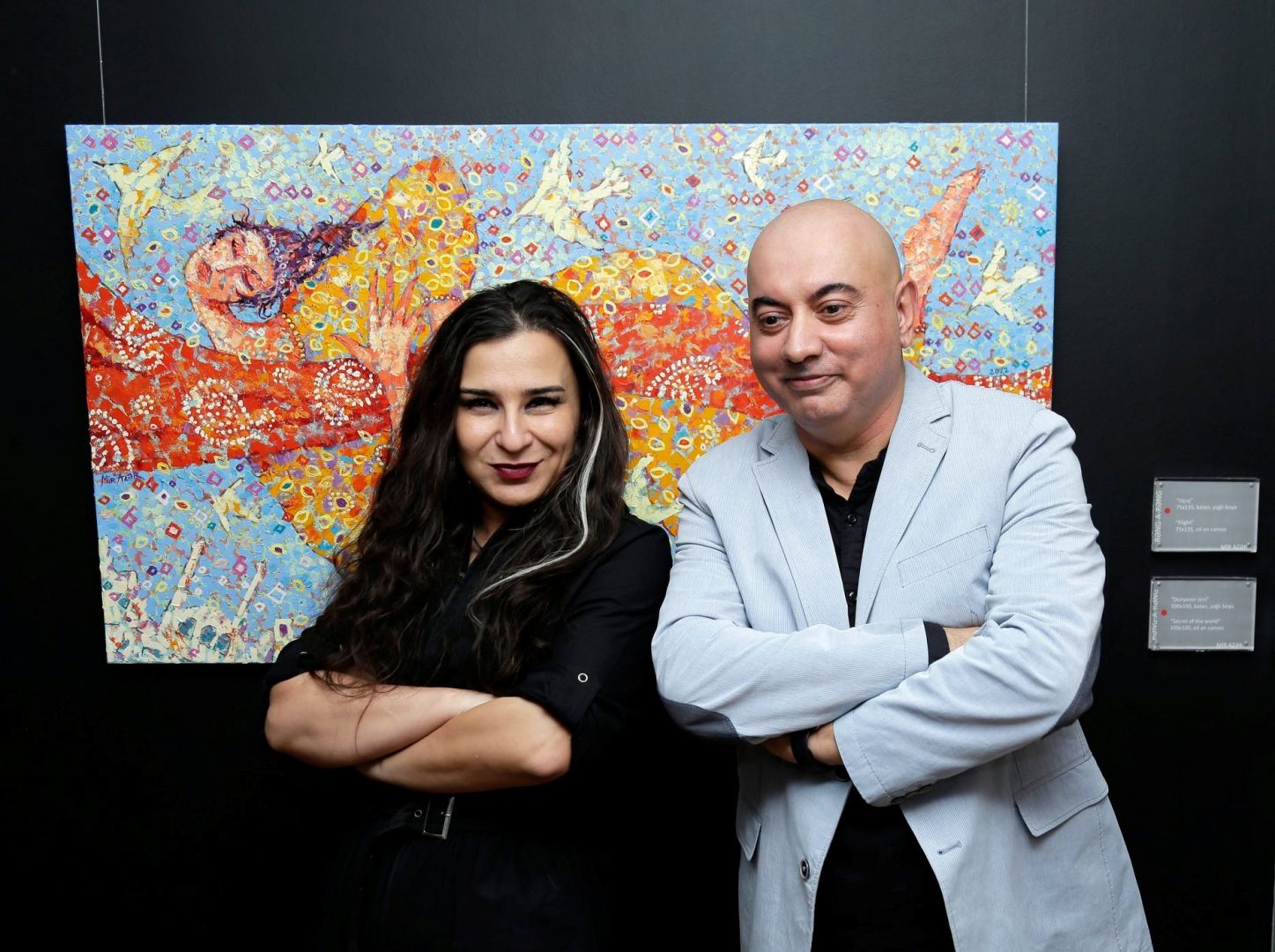 "Человек-праздник" Мир Азер Абдуллаев – лечебные свойства оптимизма и позитива экспозиции в Баку (ФОТО)